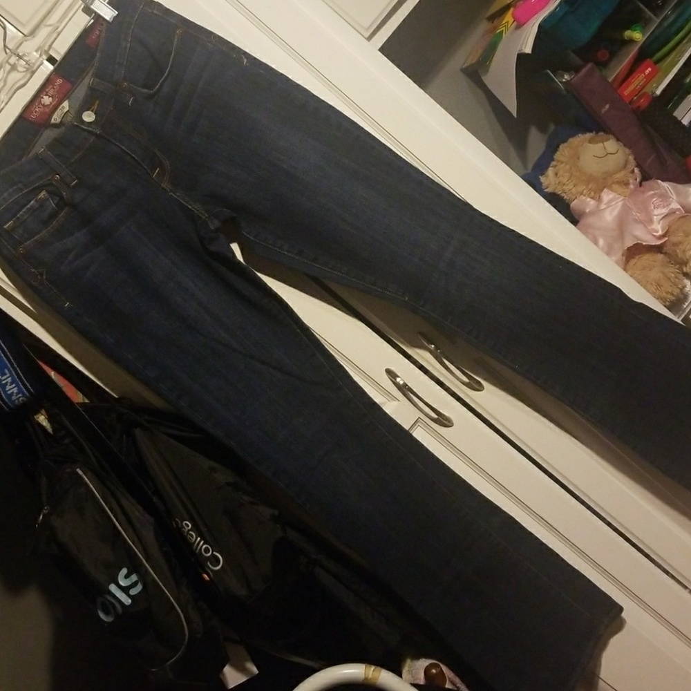 **(BUY 2 + 1 FREE)** Lucky Brand Jeans